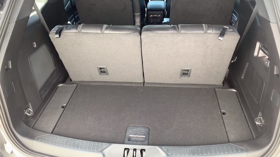 3rd Row Seats On Ford Explorer, Can You Put Car Seat In Middle Of Ford Explorer